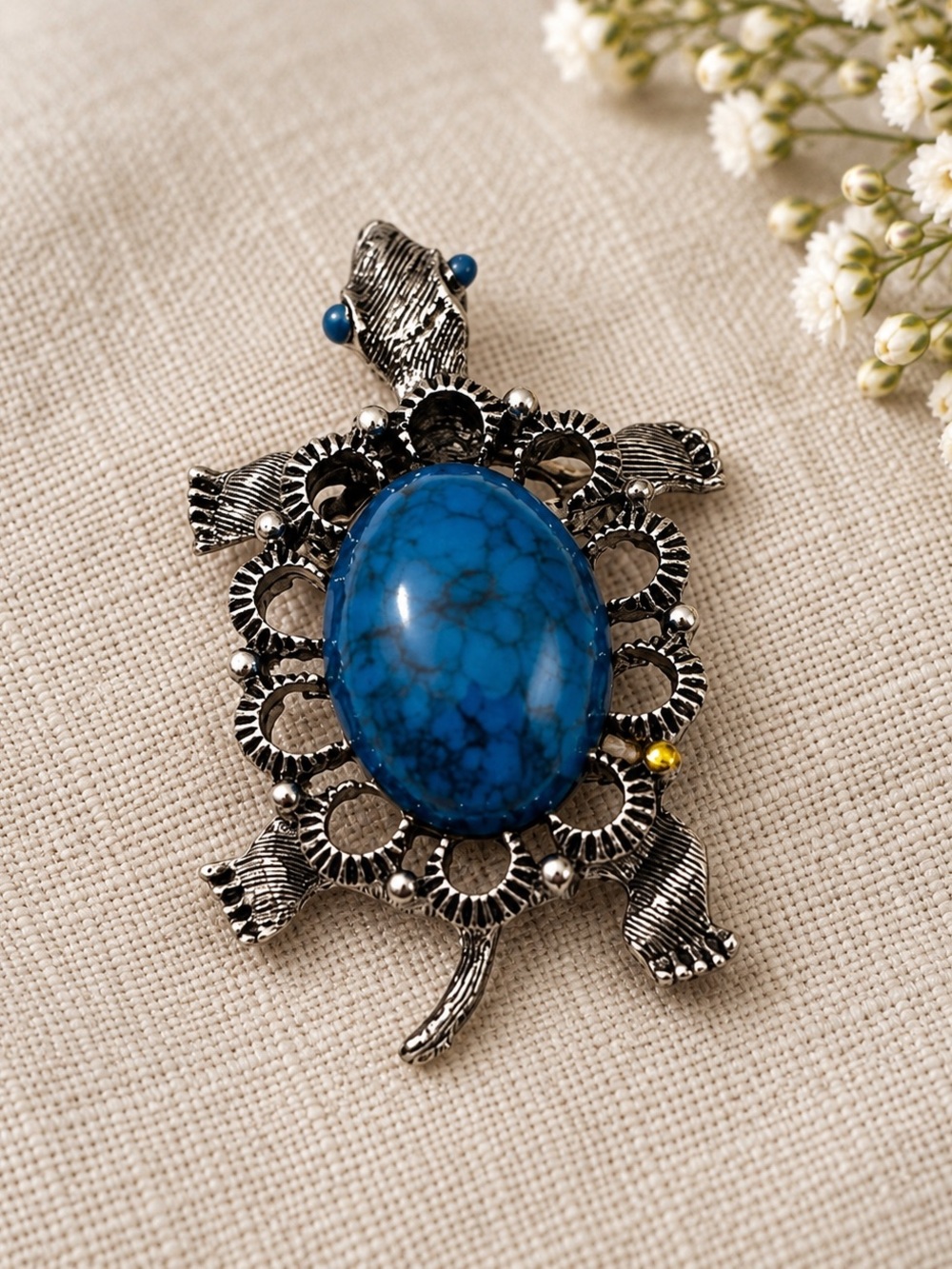VINTAGE Gerry’s Faux Turquoise Turtle Brooch Pendant